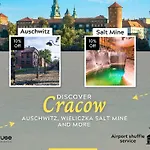 Premium & Quiet Next To Main Square Apartment *
