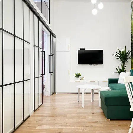 Premium & Quiet Next To Main Square Apartamento
