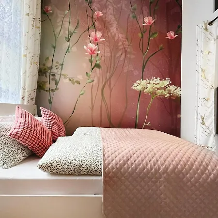 Apartment Premium & Quiet Next To Main Square *